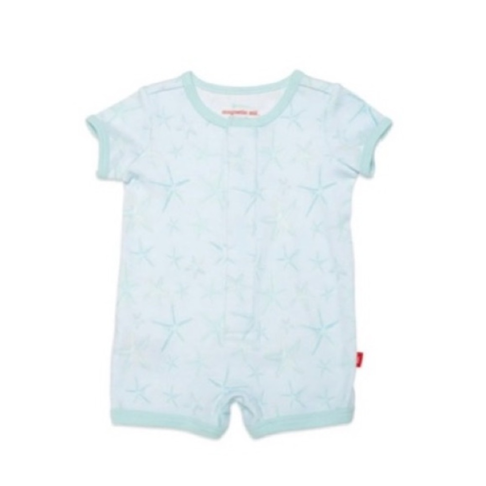 **NEVER BEEN WORN** Magnetic me 6-9 months organic modal romper, starfish print
